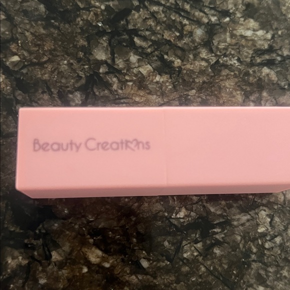 Christian Louboutin Lipstick & Beauty Creations lipstick - Picture 15 of 15